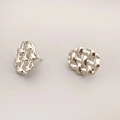 Orecchini a cerchio intrecciati in argento con design metallico a trama per donne - Argento