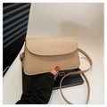 Sac bandoulière beige élégant avec cuir embossé crocodile et détails en cuir lisse - Kaki