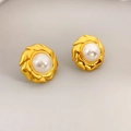 Orecchini a perno con perla a forma di mulino a vento in finitura oro vintage - Oro