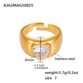 Detail of 18k gold plated stainless steel ring with 5A heart-shaped zircon stone - Gold Heart White Zirconia Ring