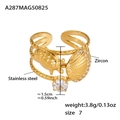 Gouden roestvrijstalen open ring met schildpad, schelp en glanzende zirkonia accenten - Goud Schelp Zirkonia Ring