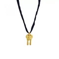 Collier artistique avec double pendentif clé dorée et cordon noir pour femme - Ruban de Soie Réglable (environ 117 cm) / Doré