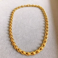 Grobgliedrige 18K vergoldete Halskette mit hohlen Tropfengliedern und kleinen Perlen - Halskette 18K Gold