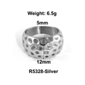Anello largo minimalista in acciaio inossidabile argento con trama martellata - US 6 / Stile Largo Martellato (R5328) / Colore acciaio