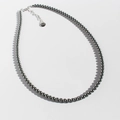 Elegante collana di perle nere tonde con catena in argento regolabile da donna - Stile Extra Piccolo