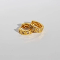 Kleine Ohrringe aus 24k vergoldetem Messing mit Zirkonia-Steinen in Kanalfassung - Gold