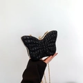 Elegante schmetterlingsförmige schwarze Abendtasche mit Pailletten und Goldkette - Schwarz