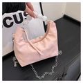 Rosa PU-Handtasche mit dekorativem Marmorperlengriff und silbernem Kettenriemen - Rosa