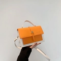 Borsa a tracolla patchwork arancione e crema con dettagli in metallo dorato lucido - Arancione