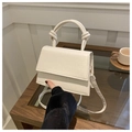 Sac à main carré crème à motif crocodile avec poignée nouée et bandoulière chic - Blanc Cassé