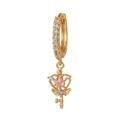 Orecchini a cerchio dorati con ciondolo a scettro a stella rosa e zirconi bianchi - Stile Scettro Magico / Oro