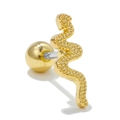 Nahaufnahme der 18k Gold Schlangen-Ohrstecker mit Perlenstruktur und Schraubverschluss - Schlangenstil (EGD0617) / Gold