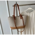 Borsa tote intrecciata a tre colori con manici in finta pelle marrone e base solida - Marrone