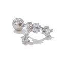 Vue rapprochée du piercing d'oreille en forme d'étoile avec quatre zircons brillants - Ligne Courbe de Zirconia avec Pendentif Étoile(EGD1071) / Argent