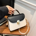 Elegante borsa a tracolla bicolore bianco e nero con chiusura in metallo dorato - Patchwork Bianco e Nero (XMY-2509) / Nero