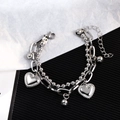 Bracciale a doppio strato in acciaio al titanio argento con sfere e ciondoli a cuore - Bracciale Doppio Strato Hip Hop Cuore (TS0008) / Argento