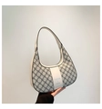 Bolso de hombro con monograma de cuadros, detalles en cuero blanco y letras - Blanco