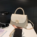 Beige contrast straw woven handbag with V-shaped texture and gold ring buckle - Khaki