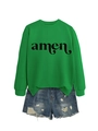 Detail eines hellgrünen Sweatshirts mit Amen-Aufdruck und Distressed-Denim-Shorts - S / Grasgrünes Sweatshirt (Schwarze Schrift)