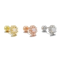 Détail de boucles d'oreilles opale en forme de soleil en finitions or, rose et argent - Style Rayonnant de Tournesol (EGD1905)