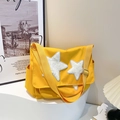 Borsa a tracolla giallo brillante con stelle in peluche e tracolla regolabile - Giallo