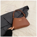 Bolso bandolera marrón de cuero sintético con detalle de nudo y hebilla dorada para mujer - Marrón
