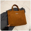 Borsa tote in velluto a coste caramello con etichetta Fashion e ampio design - Marrone