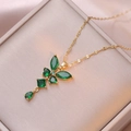 Collier ras du cou doré élégant avec pendentif nœud en zircon vert émeraude en boîte - Zircone Vert Émeraude (X0243)