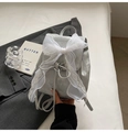 Mochila plateada balletcore con lazo grande de encaje blanco y textura metálica - Plateado