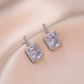 Boucles d'oreilles en argent avec zircon rectangulaire lavande et halo de petits diamants - Boucles d'Oreilles Uniquement / Acier