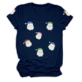 Détails des motifs de Père Noël en paillettes sur un T-shirt de Noël bleu marine - S / Hauts / Bleu Marine