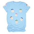 Détail du t-shirt de Noël bleu clair avec des motifs de Père Noël à paillettes colorées - S / Hauts / Bleu clair