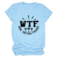 T-shirt girocollo azzurra stesa in piano con stampa grafica WTF Wine Tasting Friends - Taglia S / Azzurro