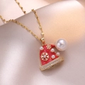 Collana a cappello di Natale con smalto rosso e zirconi su seta color champagne - Cappello di Babbo Natale (X2623)