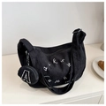 Dettaglio borsa tote in velluto a coste nero con ricamo e mini borsellino tondo staccabile - Nero