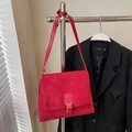 Retro rode crossbody tas van imitatiesuède met verstelbare riem en gouden gesp - Bordeauxrood