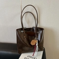 Grand sac cabas minimaliste marron aspect cuir huilé avec charmant ours peluche - Avec Pendentif Ours / Marron