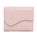 Detalle de billetera de cuero PU rosa con bordado de hojas y colgante dorado - Rosa