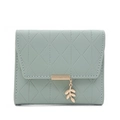 Portefeuille femme vert clair pliable à motif matelassé avec pendentif feuille - Vert matcha