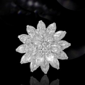 Luxuriöse Schneeglöckchen-Brosche mit Marquise-Kristallen und silbernem Finish - Zirkonia Blumenbrosche (XX0033)