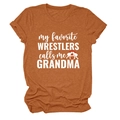 T-shirt orange brûlé avec texte 'my favorite wrestlers call me grandma' et motif graphique - S / Orange Brûlé