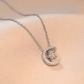Collar con colgante de estrella y luna con circonitas en cadena fina plateada - Estilo Estrella Luna (X0373)