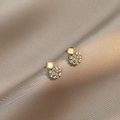 Elegante quadratische Katzenaugen-Ohrringe mit Kristallen auf Champagner-Satin-Stoff - Quadratische Zirkon Ohrstecker (E0241)