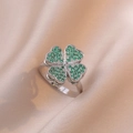 Anello rotante a quadrifoglio con zircone verde su raso color champagne elegante - Anello a Cuore Rotante (J0243)