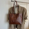 Sac cabas vintage marron foncé en similicuir avec longues anses et détails couture - Sans Pendentif / Marron