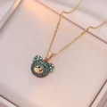 Collana chic placcata oro con ciondolo a forma di orso in zirconi verdi e neri in astuccio - Collana Orsetto Verde Smeraldo