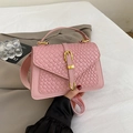 Pink woven leather handbag with golden horseshoe buckle and wide shoulder strap - Pink