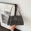 Borsa a tracolla nera con catena argento e stampa monogramma con lettera M grigia - Nero