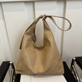 Grand sac cabas en similicuir kaki avec un design Hobo minimaliste pour le quotidien - Kaki
