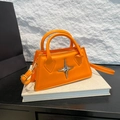Mini bolso naranja brillante con hebilla de estrella plateada y correa ajustable - Naranja